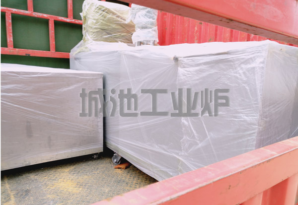 Experimental mobile small automatic quenching oil tank delivery