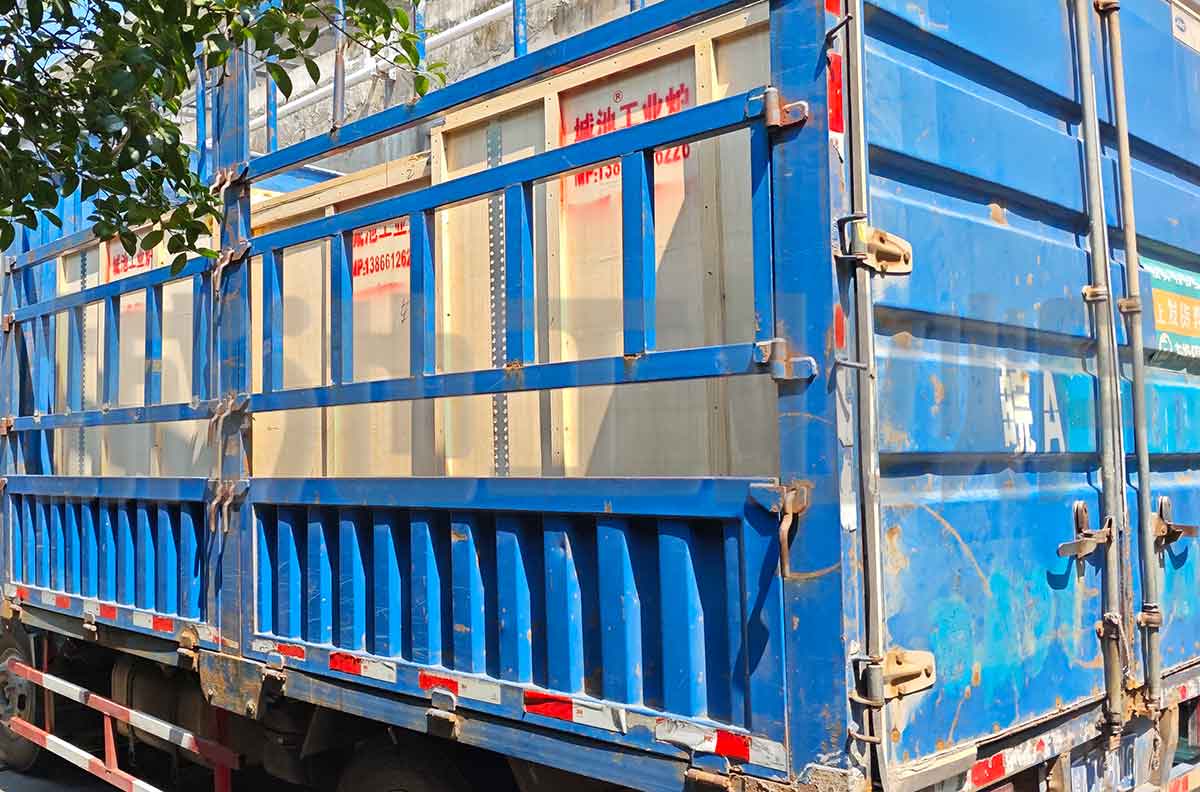 OAB油淬火池,淬火油池+淬火水池发货现场